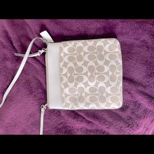 White coach purse
